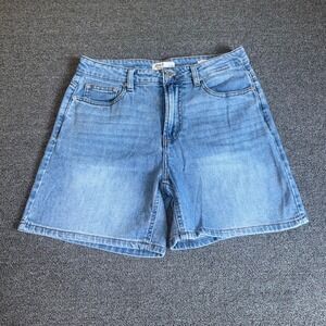 OAT New York Cloud Luxe Denim Shorts Light Wash Blue Size 6 28 High Rise 5 Inch